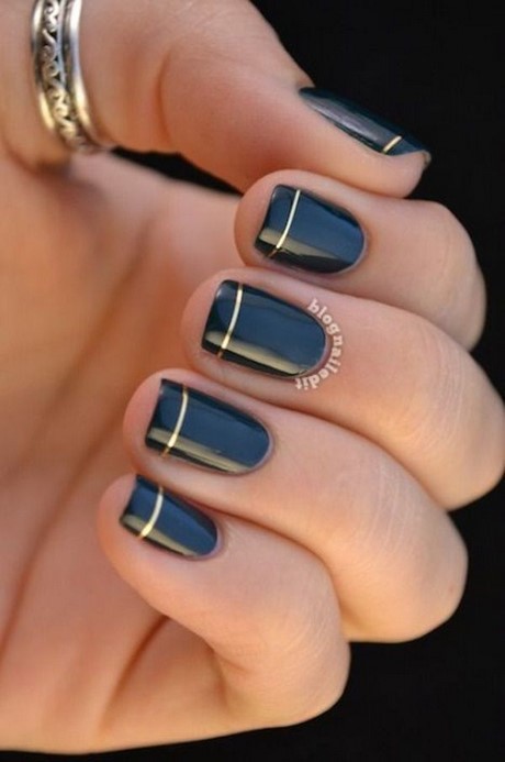 nail-art-on-black-nails-37_17 Nail art pe unghiile negre