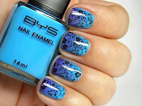 nail-designs-in-blue-85_2 Modele de unghii în albastru