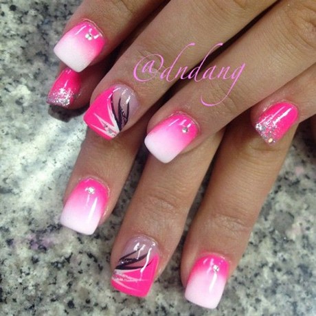 nail-designs-in-pink-27_16 Modele de unghii în roz