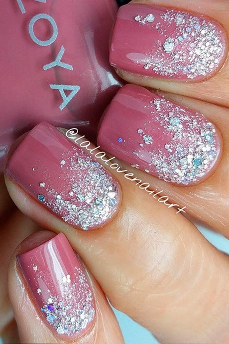 nail-designs-in-pink-27_4 Modele de unghii în roz