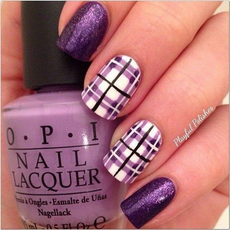 nail-designs-in-purple-34_16 Modele de unghii în violet