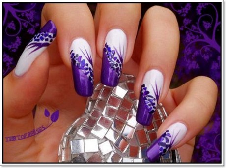 nail-designs-in-purple-34_7 Modele de unghii în violet