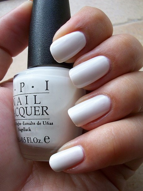 nails-white-design-89_16 Cuie design alb