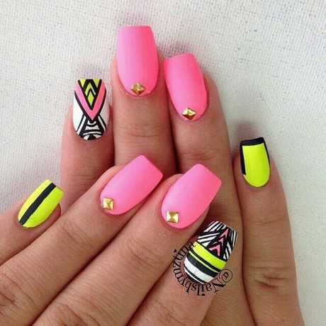 neon-color-nail-designs-15_12 Modele de unghii de culoare Neon