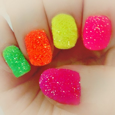 neon-color-nail-designs-15_6 Modele de unghii de culoare Neon