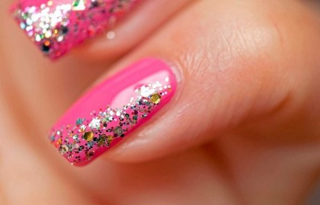 neon-pink-nail-designs-43_8 Neon roz modele de unghii
