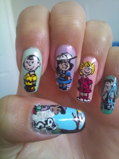 peanuts-nail-art-03_3 Arahide nail art