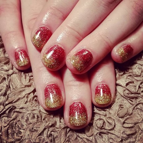 red-and-gold-nail-designs-91_17 Modele de unghii roșii și aurii