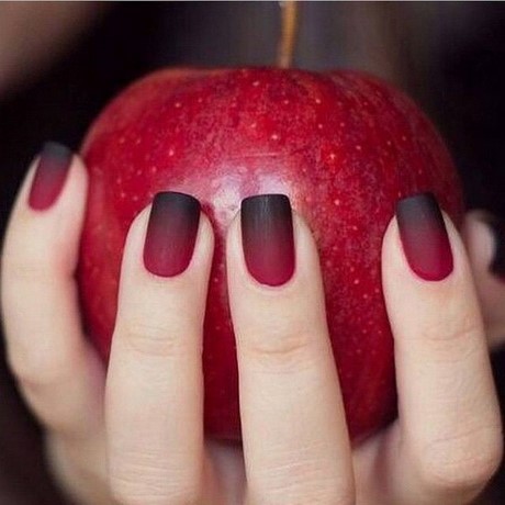 red-black-nail-designs-29_13 Modele de unghii roșii negre