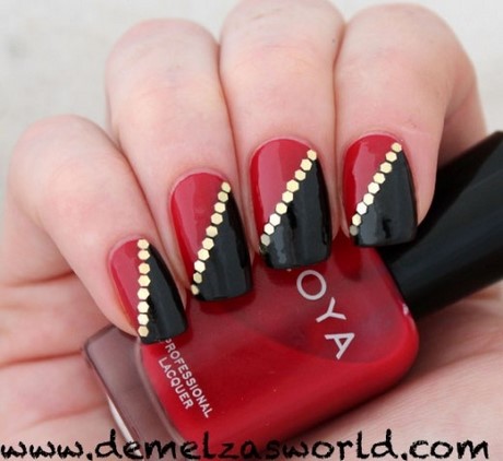 red-black-nail-designs-29_19 Modele de unghii roșii negre