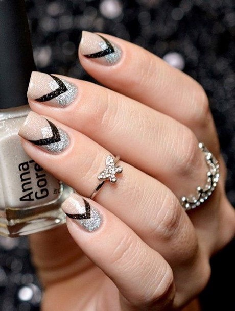 silver-and-black-nail-art-designs-13_11 Argint și negru nail art modele