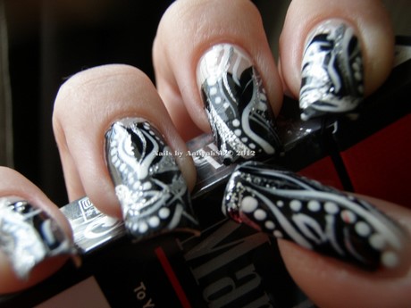 silver-and-black-nail-art-designs-13_19 Argint și negru nail art modele