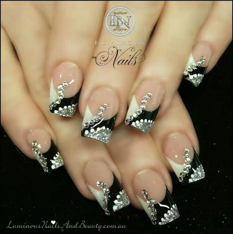 silver-and-white-nail-designs-97_15 Modele de unghii de argint și alb