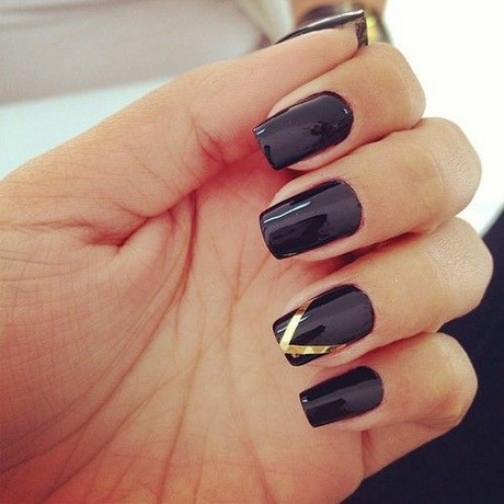 simple-black-nails-33_2 Unghii simple negre