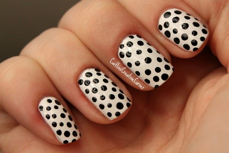 simple-nail-art-black-and-white-62_19 Simplu nail art alb-negru