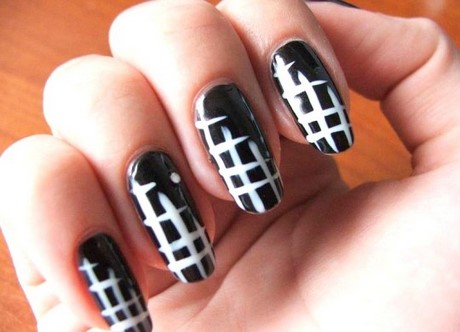 simple-nail-art-black-and-white-62_3 Simplu nail art alb-negru