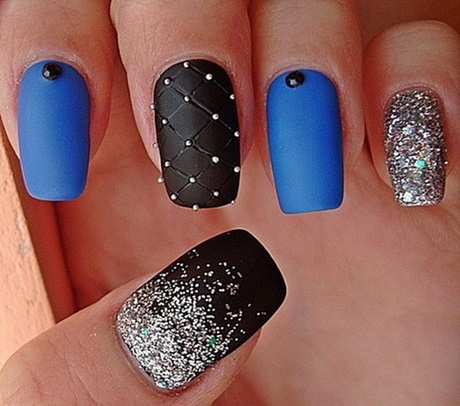 black-and-blue-nail-art-10_11 Negru și albastru nail art