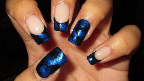 black-and-blue-nail-polish-designs-61_6 Modele de lacuri de unghii negre și albastre