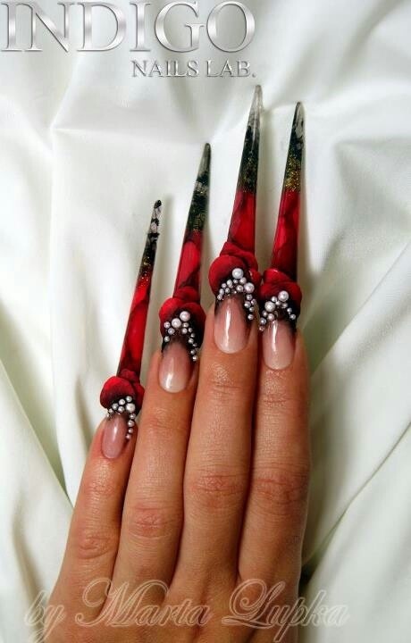 black-and-red-stiletto-nails-20_10 Unghii stiletto negre și roșii