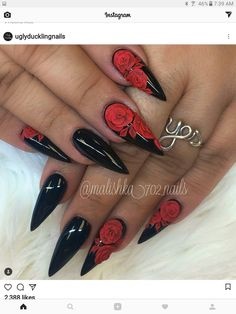 black-and-red-stiletto-nails-20_12 Unghii stiletto negre și roșii