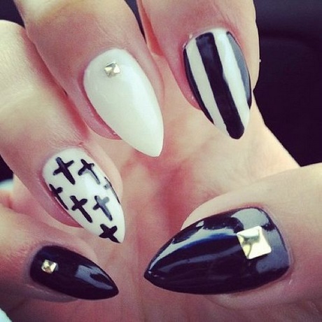 black-and-white-stiletto-nail-designs-75_2 Modele de unghii stiletto alb-negru