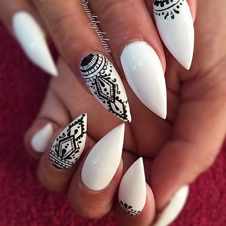 black-and-white-stiletto-nail-designs-75_4 Modele de unghii stiletto alb-negru