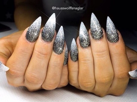 black-glitter-stiletto-nails-29_15 Negru sclipici stiletto Cuie