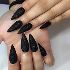 black-glitter-stiletto-nails-29_2 Negru sclipici stiletto Cuie