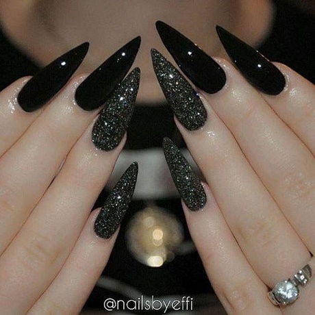 black-glitter-stiletto-nails-29_5 Negru sclipici stiletto Cuie