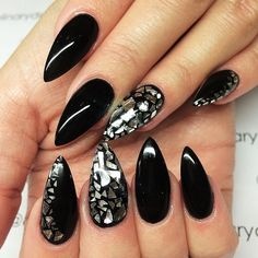 black-stiletto-nail-art-97_9 Negru stiletto nail art