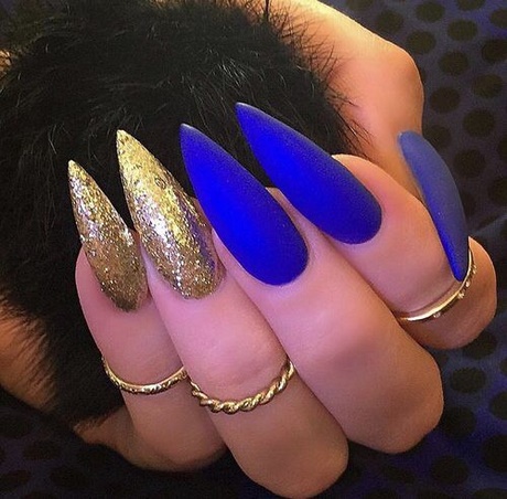 blue-and-gold-nails-75_17 Unghii albastre și aurii