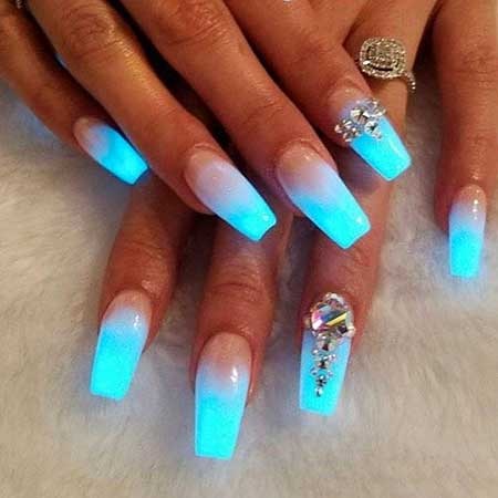blue-design-nails-26_8 Unghii de design albastru