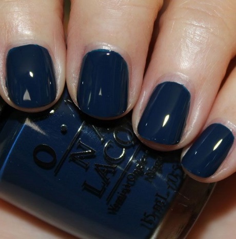 blue-nail-polish-ideas-37_9 Idei de lacuri de unghii albastre