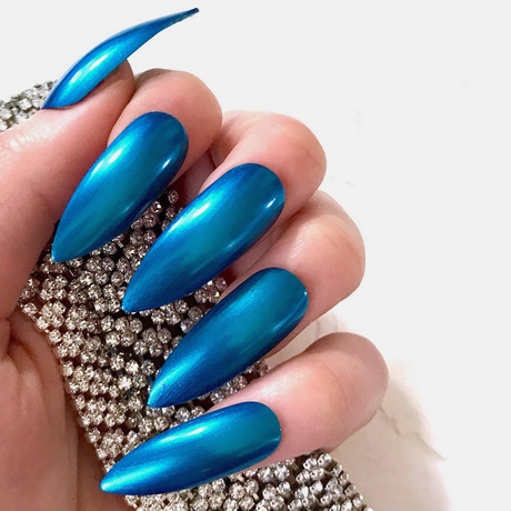 blue-stiletto-nails-22_13 Albastru stiletto Cuie