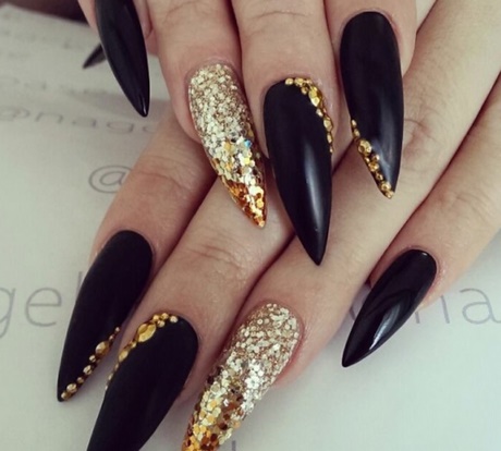 cute-black-and-gold-nails-60_16 Drăguț negru și aur cuie