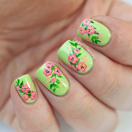 cute-flower-designs-for-nails-60_20 Modele drăguțe de flori pentru unghii