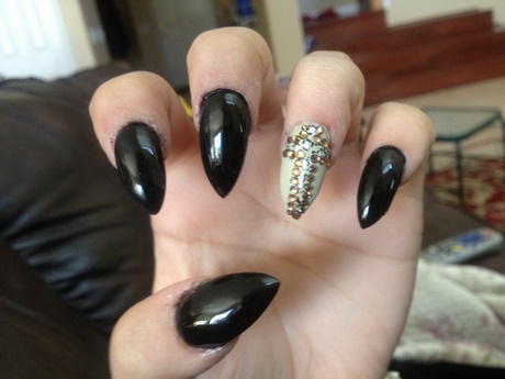 cute-pointy-acrylic-nails-46_17 Drăguț ascuțite acrilice cuie