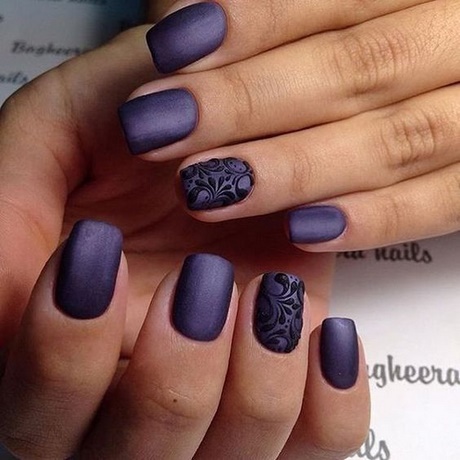 dark-purple-matte-nails-80_12 Unghii mată violet închis