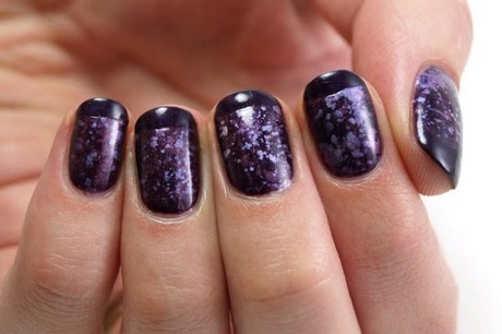 dark-purple-nail-art-27_16 Arta de unghii violet închis