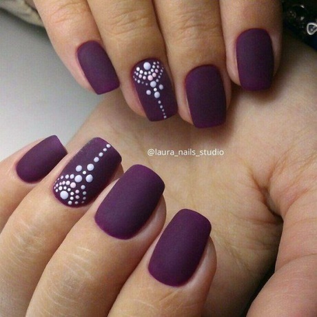 dark-purple-nails-47_6 Unghiile violet închis