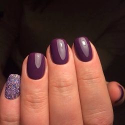 dark-purple-nails-47_7 Unghiile violet închis