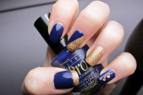 gold-and-blue-nail-art-15_19 Aur și albastru nail art