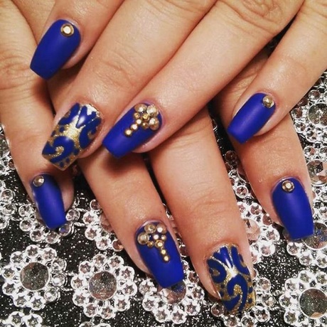 gold-and-blue-nail-designs-13_17 Modele de unghii de aur și albastru