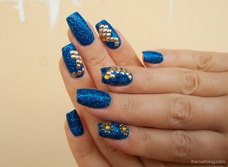 gold-and-blue-nails-98_17 Aur și unghii albastre