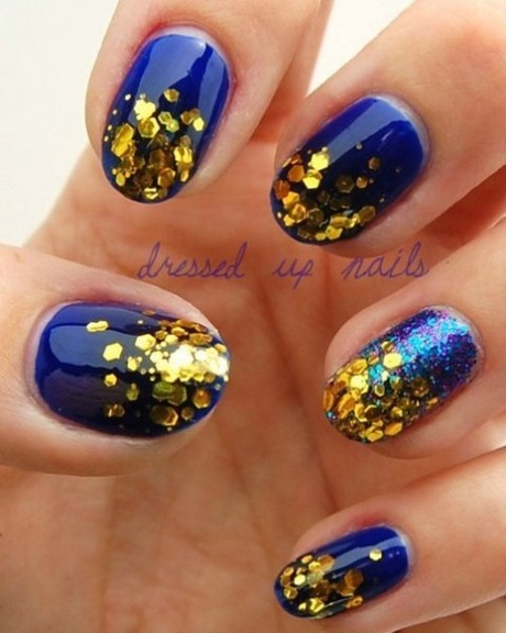 gold-and-blue-nails-98_8 Aur și unghii albastre
