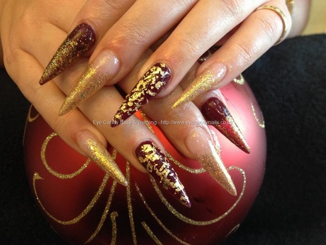 gold-glitter-pointy-nails-87_17 Unghii ascuțite cu sclipici de aur