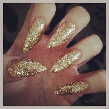 gold-glitter-pointy-nails-87_2 Unghii ascuțite cu sclipici de aur