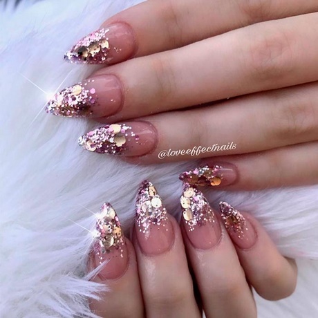 gold-glitter-pointy-nails-87_4 Unghii ascuțite cu sclipici de aur