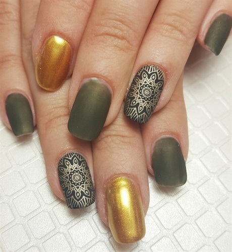 green-and-gold-nail-designs-96_8 Modele de Unghii verzi și aurii