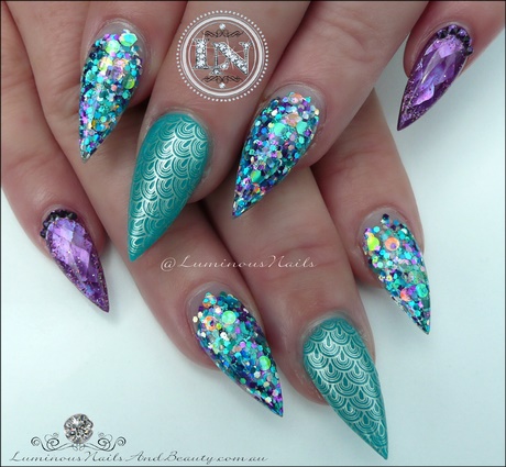 green-and-purple-nail-art-69_2 Arta unghiilor verde și violet